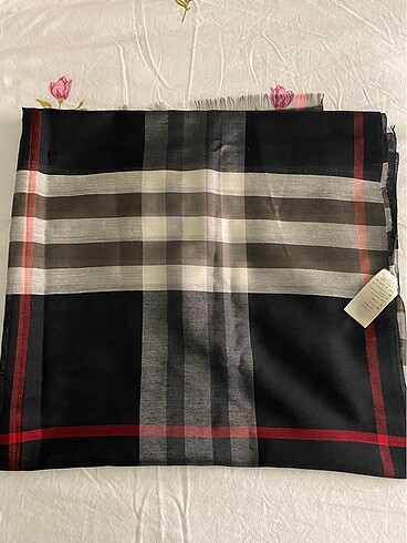 Burberry şal