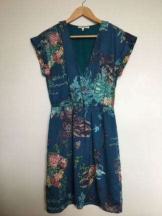Floral elbise