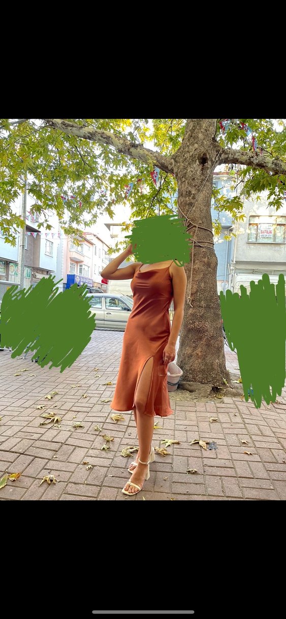 Tarçın Midi Saten Elbise - Görsel 4