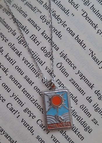 Beden Tarot Kolye