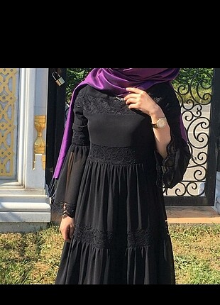 Full astarlı şifon elbise
