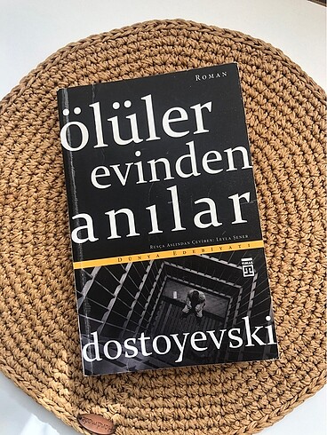 ÖLÜLER EVİNDEN ANILAR
