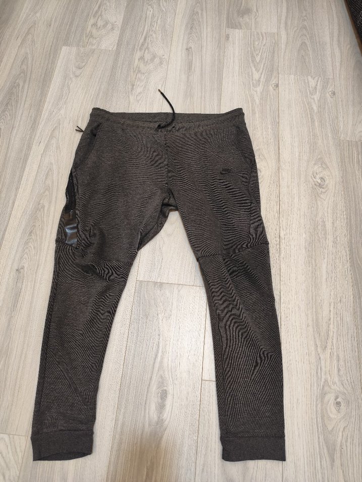 Siyah Bağcıklı Spor Eşofman Altı - Görsel 3