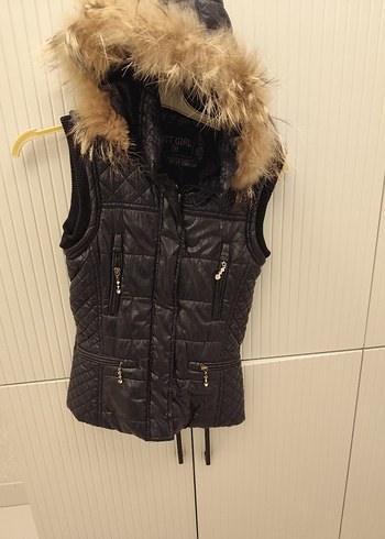 orjinal Kürk Detaylı Siyah Kadın Yelek - Görsel 6