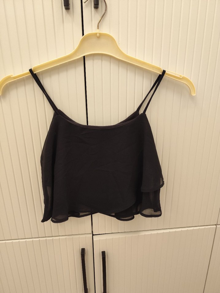 Siyah Fırfırlı Mini Crop Top - Görsel 2