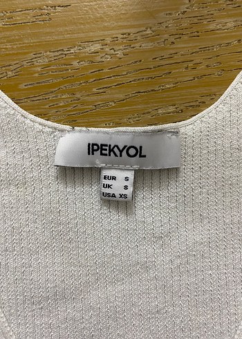 İpekyol Beyaz V Yaka Kısa Kollu Triko Kadın Kazak - Görsel 4