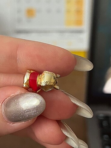 Beden Pandora charm