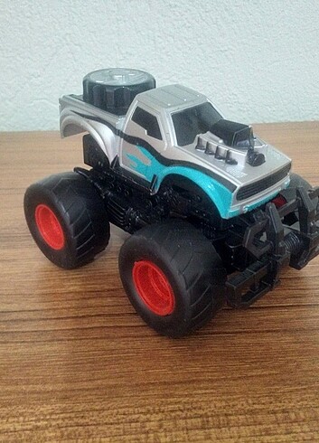 MODEL KAMYONET JEEP SÜRT BIRAK