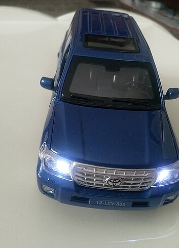 metal model orijinal TOYOTA LAND CRUİSER