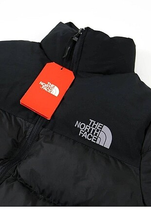 l Beden THE NORTH FACE PUFFER MONT