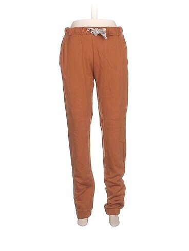 LC Waikiki Eşofman Altı %70 İndirimli.