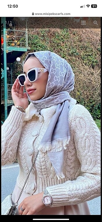  Beden Gucci yün ipek şal