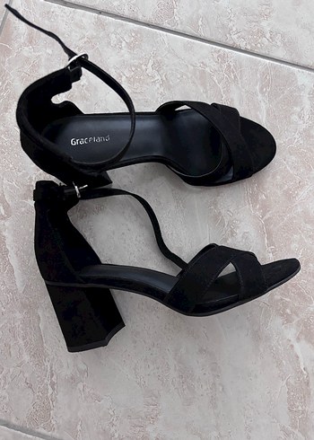38 Beden Siyah Stiletto Topuklu Kadın Akşam Ayakkabısı