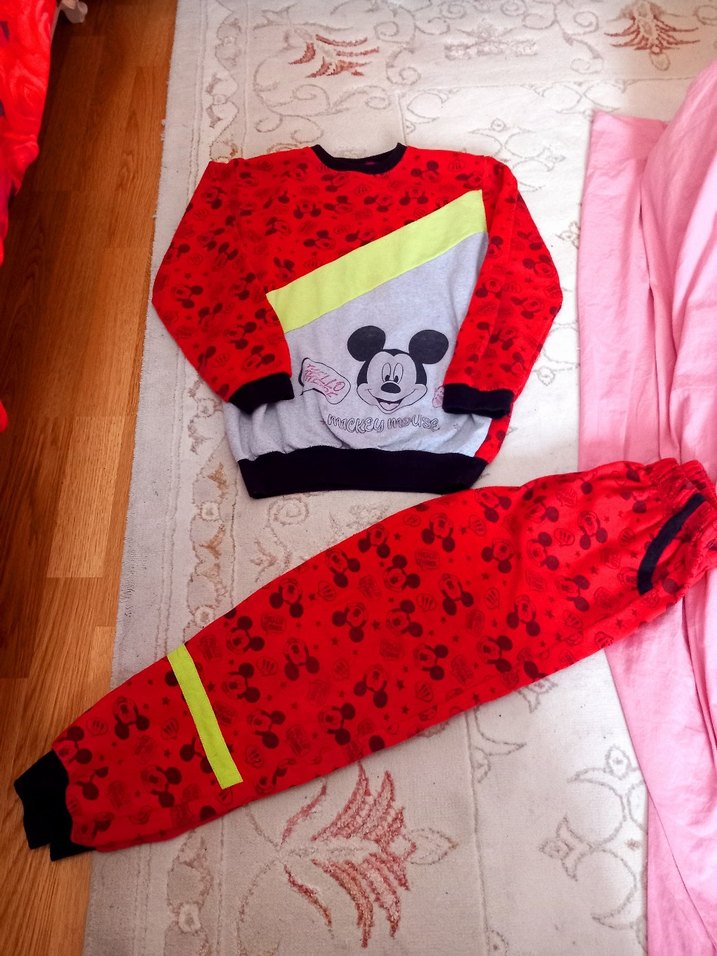 Mickey Mouse Pijama Takımı - Görsel 5