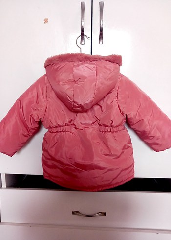 Kız Çocuk Pembe Kapüşonlu Düğmeli Mont - Görsel 3