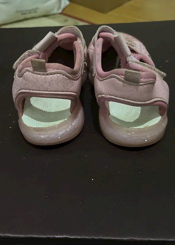 24 Beden Kız Çocuk Pembe Cırtlı Sneaker
