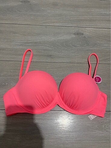 Penti Penti bikini üstü ve bikini altı
