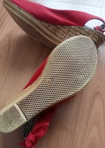 Kırmızı Kadın Dolgu Topuklu Ayakkabı - Görsel 4