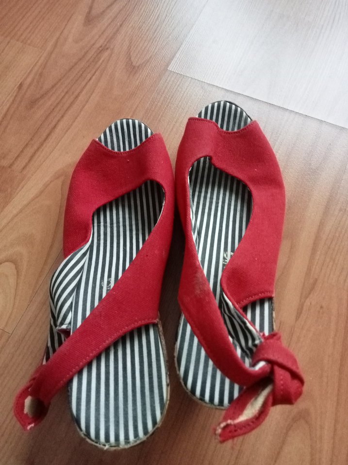 Kırmızı Kadın Dolgu Topuklu Ayakkabı - Görsel 3