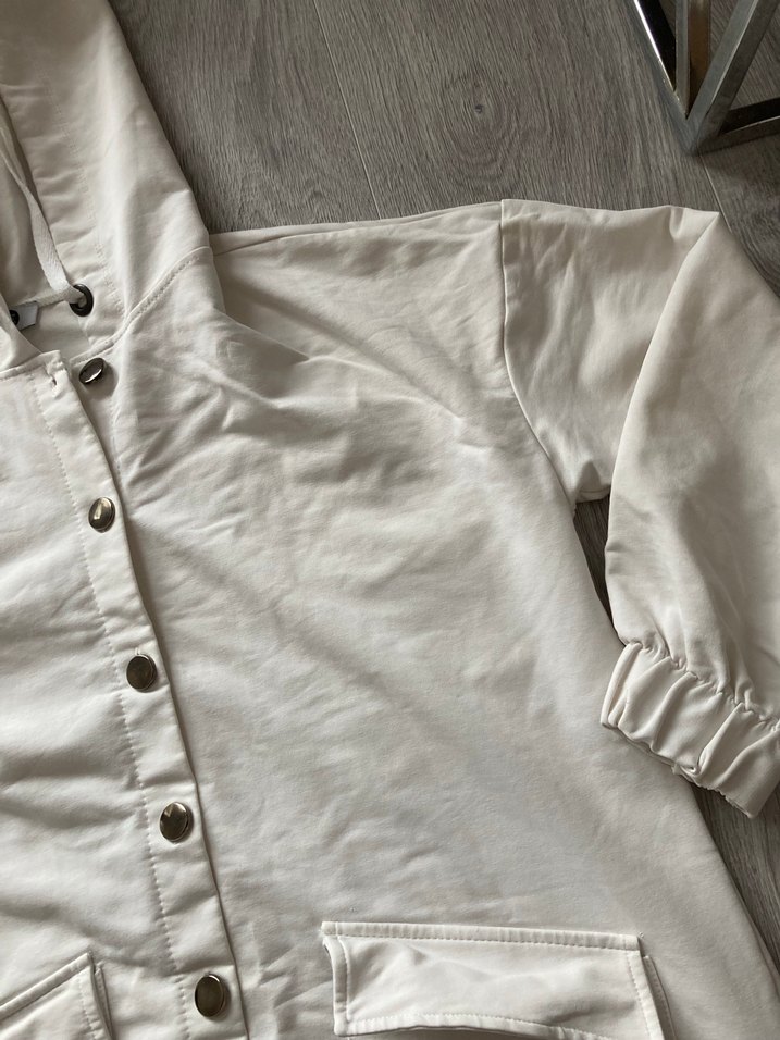 Düğmeli Kapüşonlu Uzun Pamuk Ceket - Görsel 2