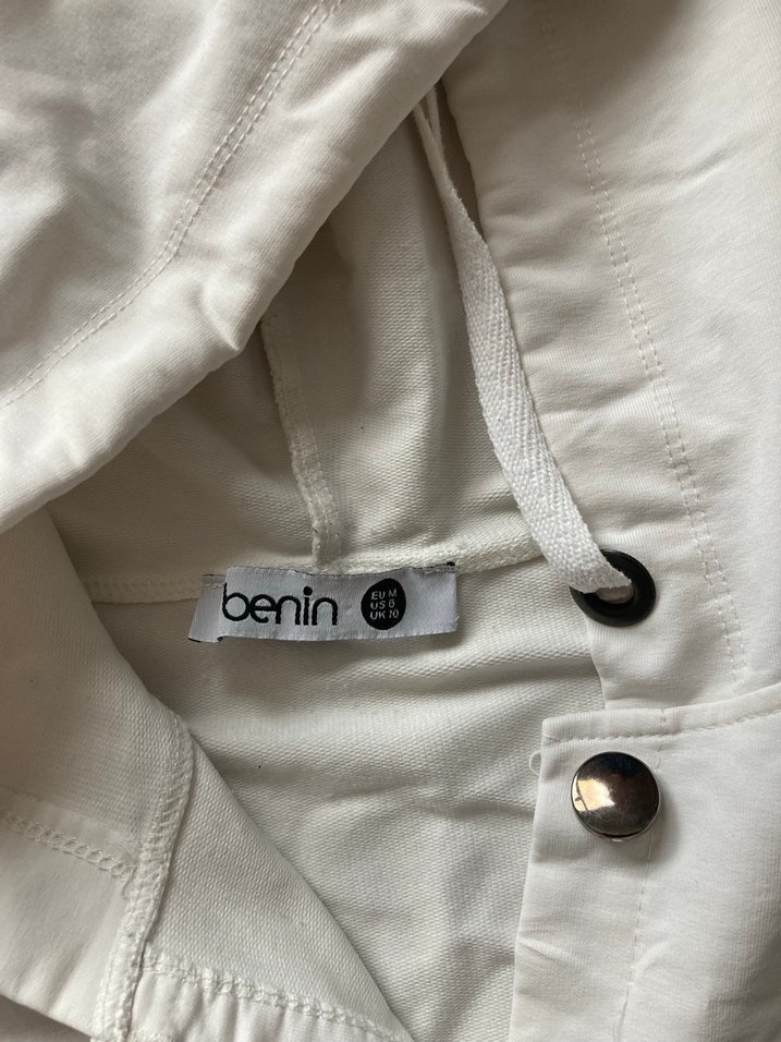 Düğmeli Kapüşonlu Uzun Pamuk Ceket - Görsel 4