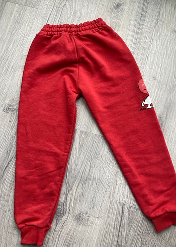 ZARA Çocuk Kırmızı Peanuts Baskılı Eşofman Altı - Görsel 5