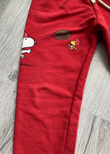 ZARA Çocuk Kırmızı Peanuts Baskılı Eşofman Altı - Görsel 2