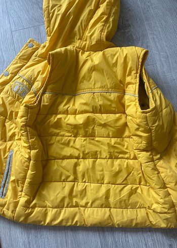 STB Sarı Kapüşonlu Erkek Çocuk Şişme Yelek - Görsel 5