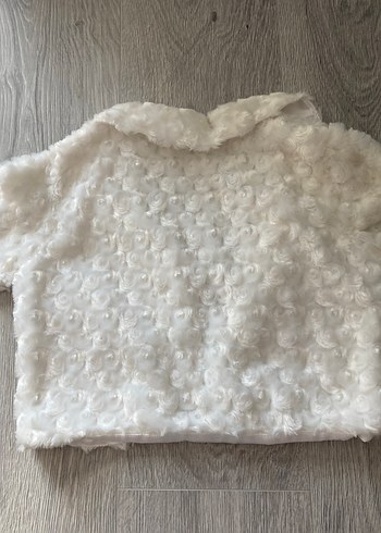 Kız Çocuk Beyaz Kürk Detaylı Bolero - Görsel 4
