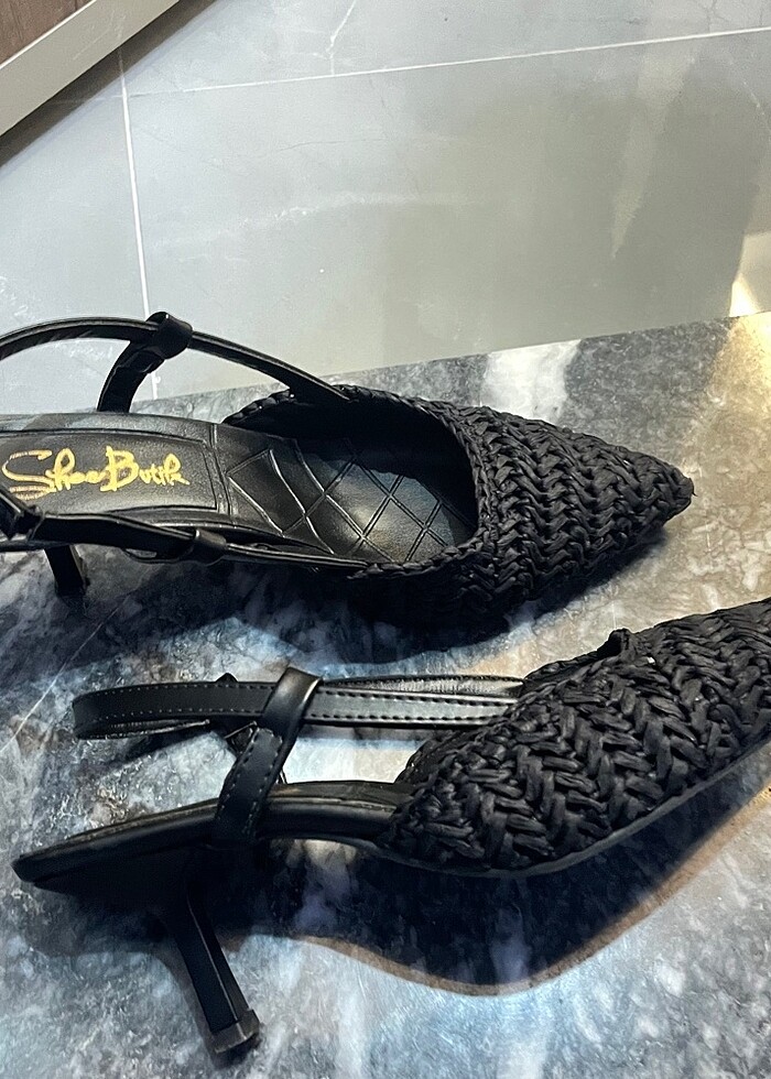 Topuklu sandalet - Görsel 3