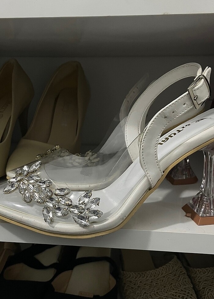 Beyaz stiletto - Görsel 2