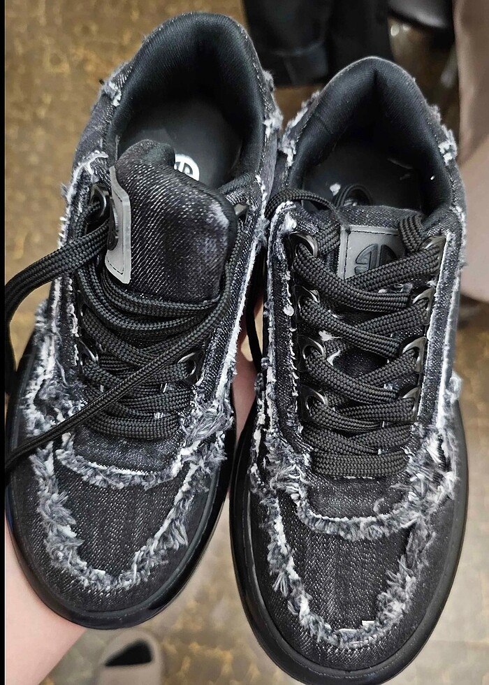 Elle kadın ayakkabı - Görsel 4