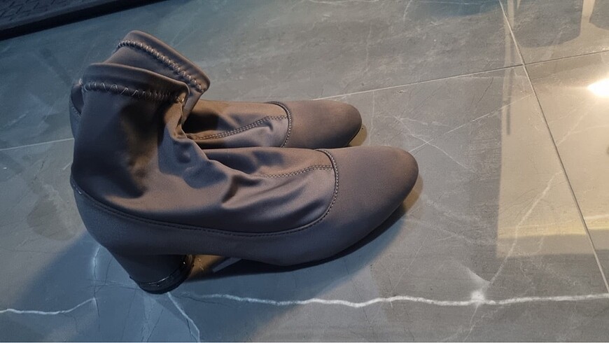 Gri topuklu bot - Görsel 6