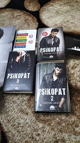 Psikopat Üç Kitap