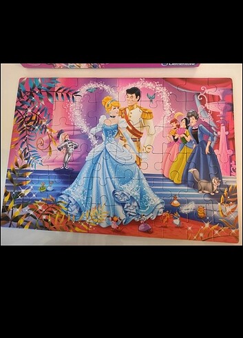  Beden Disney prensesler 60 parça puzzle 