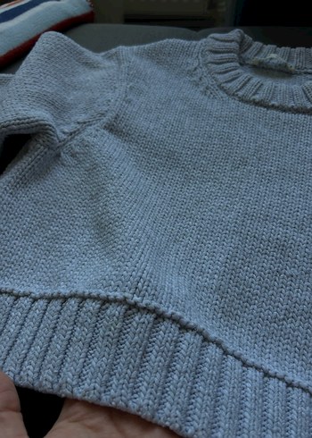 Pull and Bear crop kazak - Görsel 3