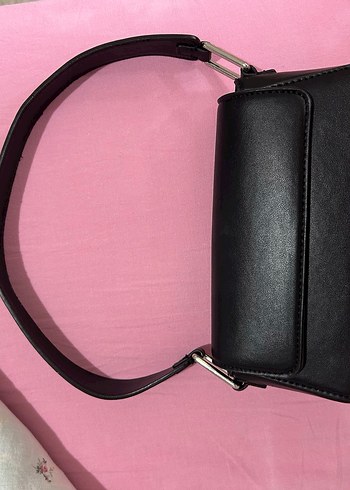 Pull and Bear Omuz Çantası - Görsel 2