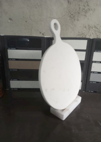 Beden Standlı Mermer Kesme Tahtası