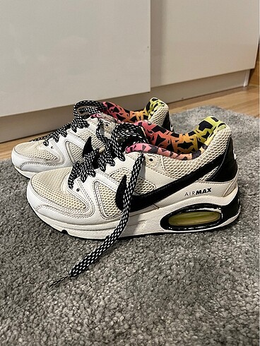 Nike ayakkabı