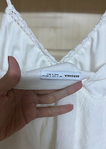 bershka askılı beyaz elbise - Görsel 7