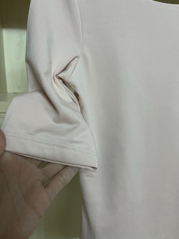 Bej Kadın Kısa Kollu Dar Kesim Tişört h&m bedene oturan - Görsel 3