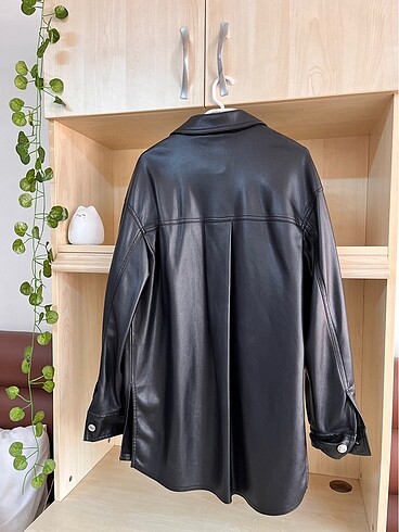 bershka deri gömlek ceket - Görsel 5