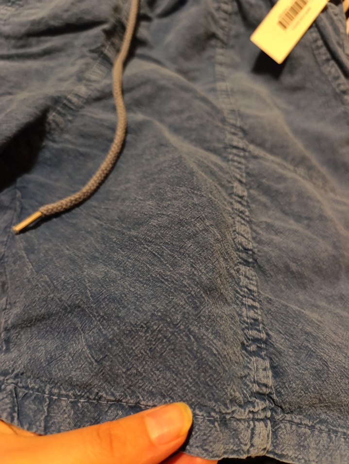 Kadın pamuklu keten karışımı şort - Görsel 4