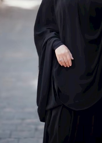 Siyah Uzun Kollu Kadın çarşaf - Görsel 6