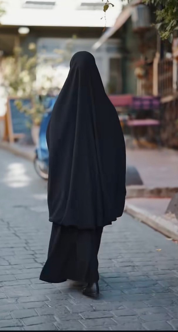 Siyah Uzun Kollu Kadın çarşaf - Görsel 4