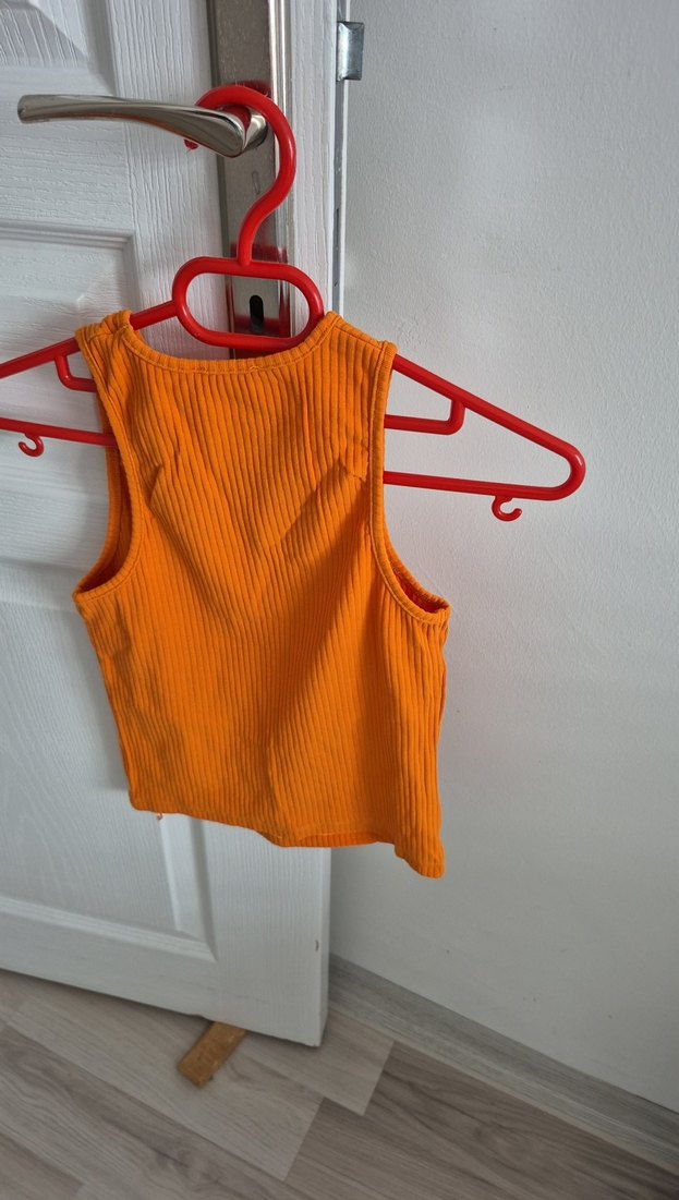 Turuncu fitilili Kolsuz Crop Top - Görsel 2