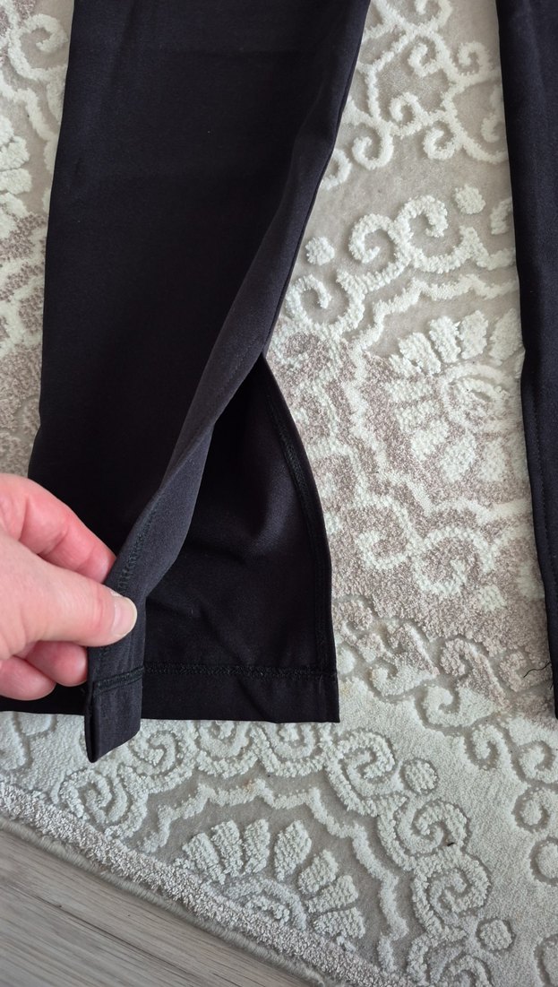 Siyah Regular Fit Midi Kumaş Pantolon - Görsel 3