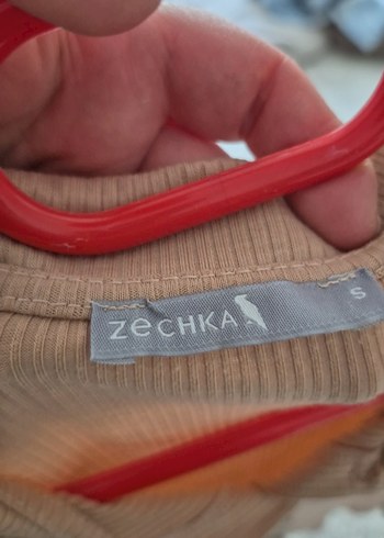 Düğmeli Kısa Bej Crop Gömlek - Görsel 3