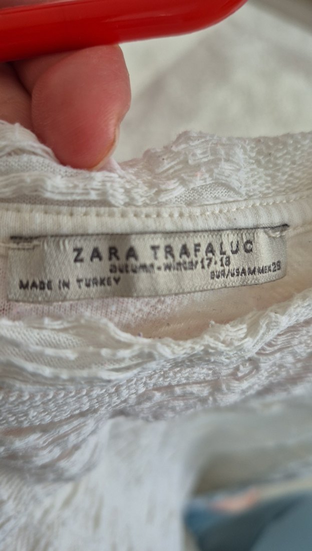 Örgü Detaylı Kısa Kollu Beyaz Keten Bluz - Görsel 3