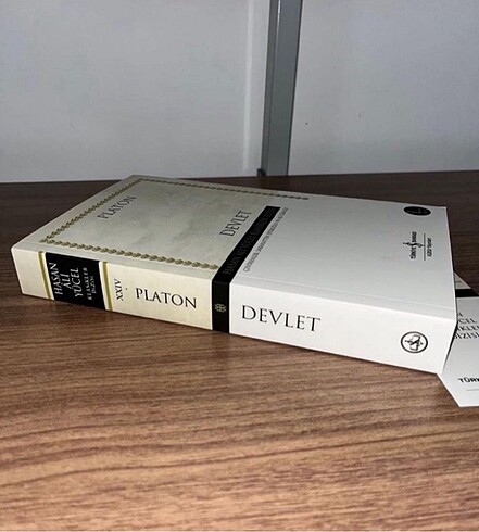  Beden Renk Platon / Devlet